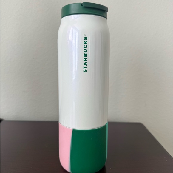 Starbucks Vacuum insulated Brand New Travel Mug Tumbler Bottle 20 Oz - Picture 2 of 7